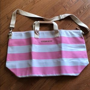 NWT Victoria’s Secret Bag In Pink/White